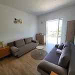 Rustic דירה מסלניקה