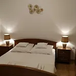 Rustic * מסלניקה