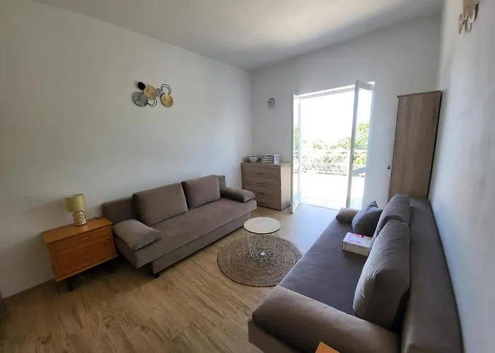 Rustic Appartement Maslenica